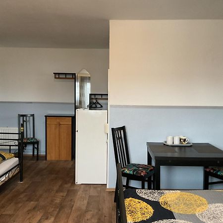 Pension&Hostel Anna - Monteurzimmer Monachium Zewnętrze zdjęcie