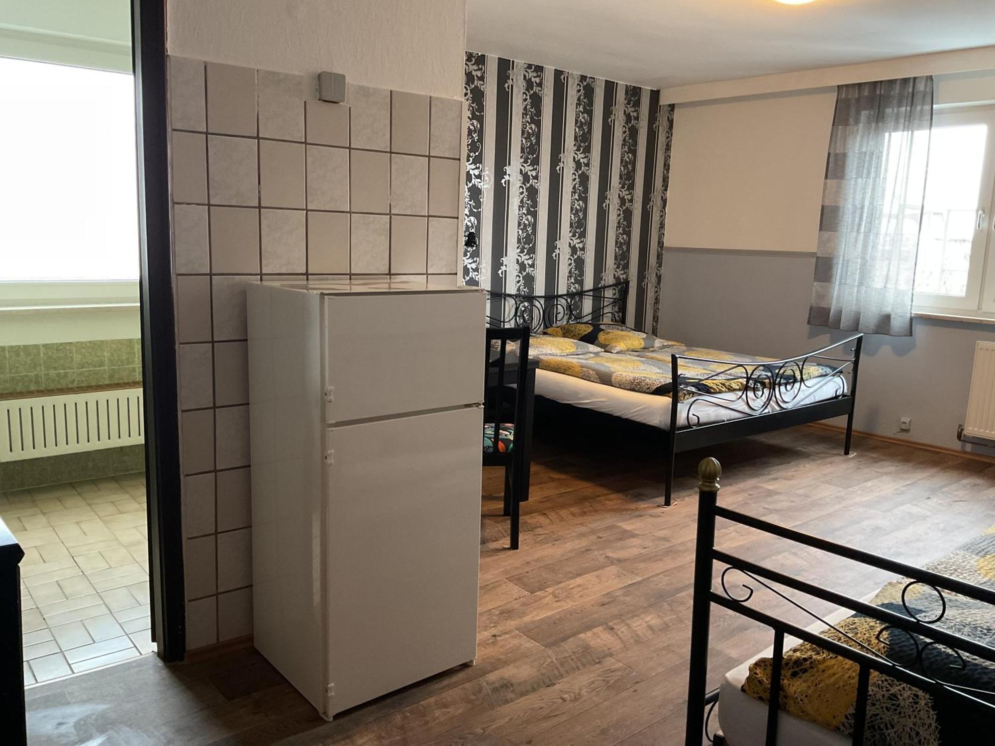 Pension&Hostel Anna - Monteurzimmer Monachium Zewnętrze zdjęcie