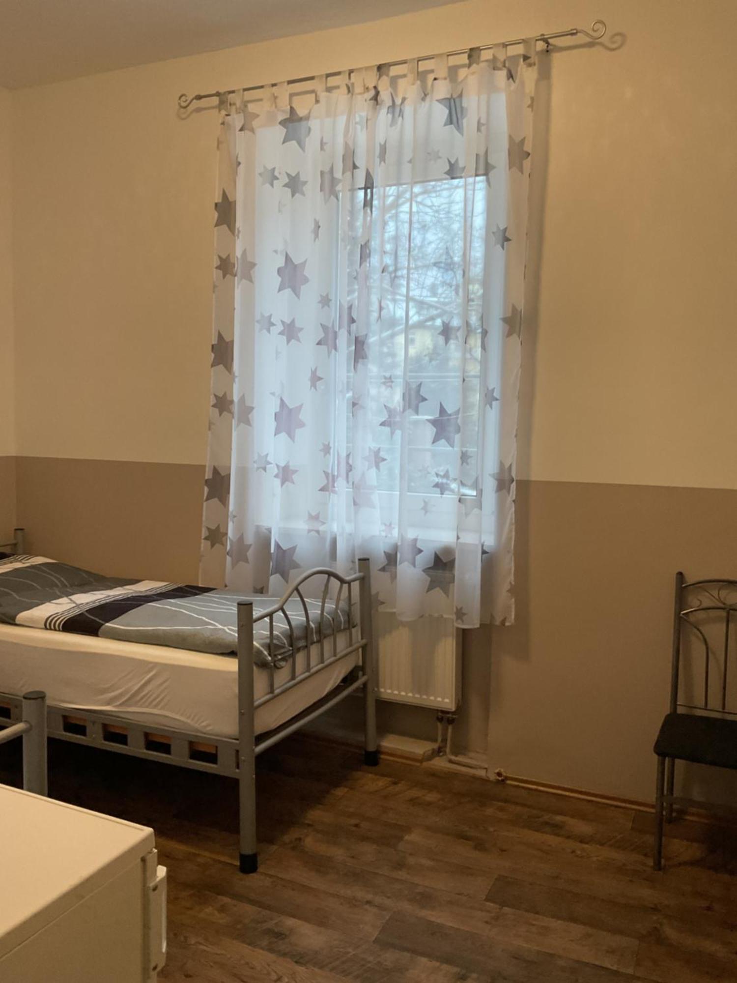 Pension&Hostel Anna - Monteurzimmer Monachium Zewnętrze zdjęcie