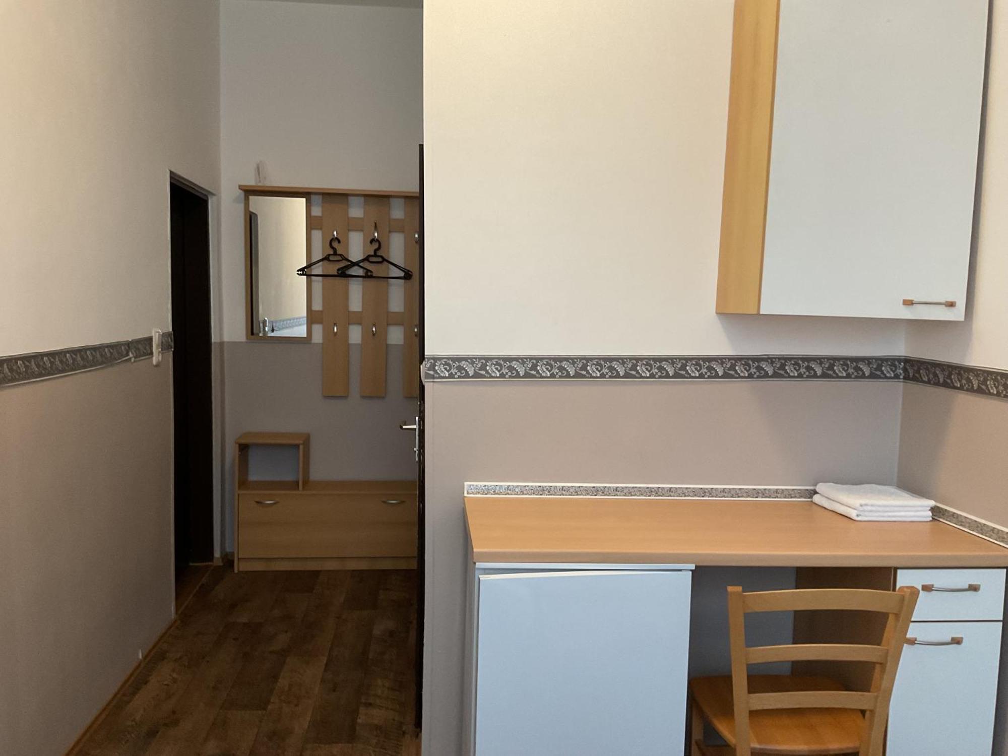 Pension&Hostel Anna - Monteurzimmer Monachium Zewnętrze zdjęcie