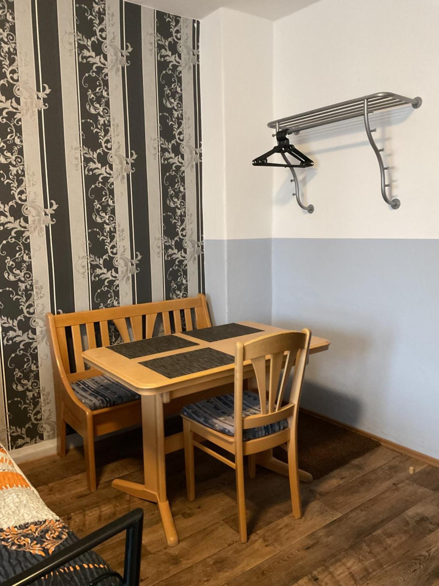 Pension&Hostel Anna - Monteurzimmer Monachium Zewnętrze zdjęcie